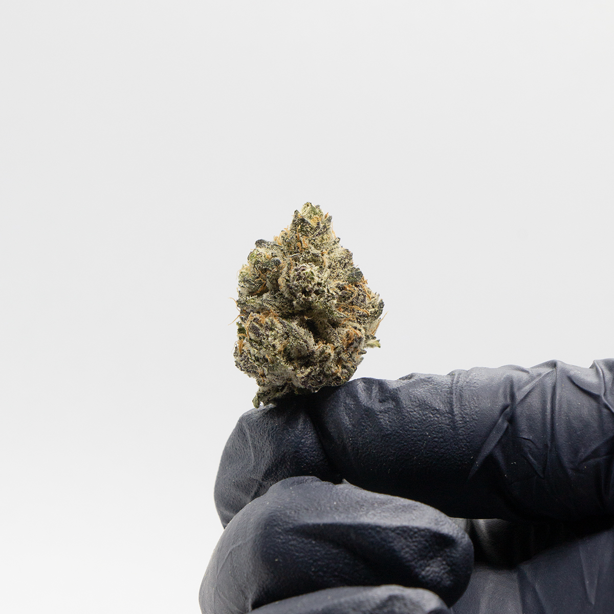 Wedding Cake Hand Nug.jpg